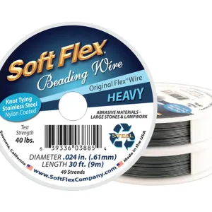 En rulle Soft Flex smyckewire - 0,60 Grov ca 9 m, med blåvit etikettdesign. Den nylonbelagda tråden har en diameter på 0,60 mm, är ca 9 meter lång och erbjuder kraftig styrka för pärlprojekt.