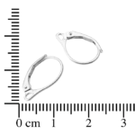Två örhängekrokar Öronkrok i Sterlingsilver Brichure visas på en vit yta bredvid en svart centimeterlinjal för storleksreferens, var och en mäter ca 1,5 cm i längd.